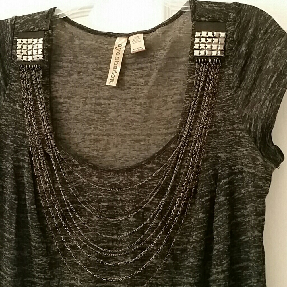 Eyeshadow Top